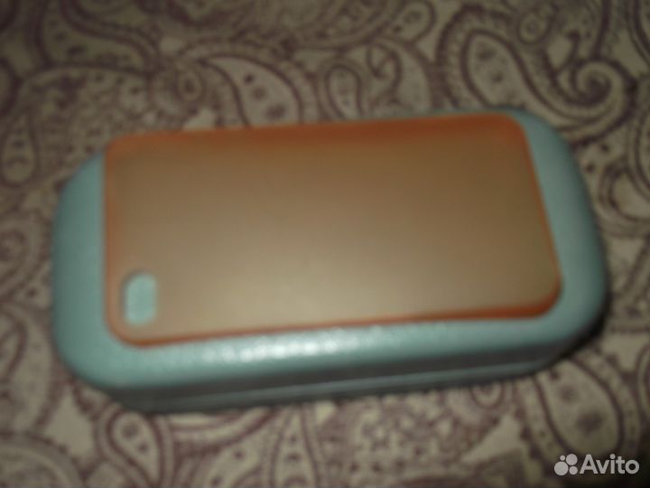 Продаю новый чехол для iPhone 4 / 4s