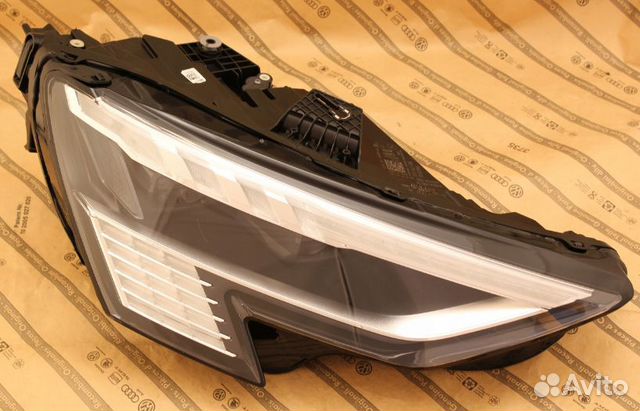 Audi A3 S3 RS3 8Y0 20+ фара правая full LED matrix