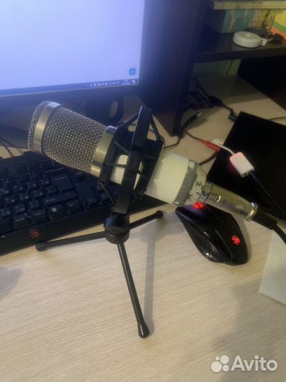 Микрофон BM800 Б/У