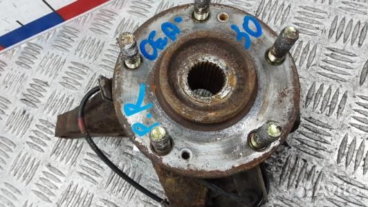 Ступица передняя правая hyundai trajet FO (CEA30N9