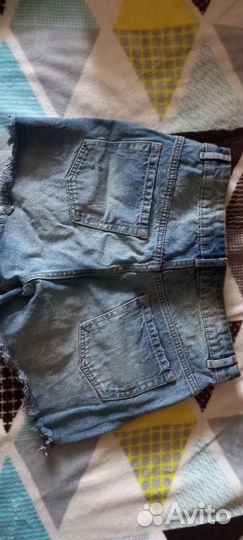 Джинсовые шорты, р. М, 44- 46