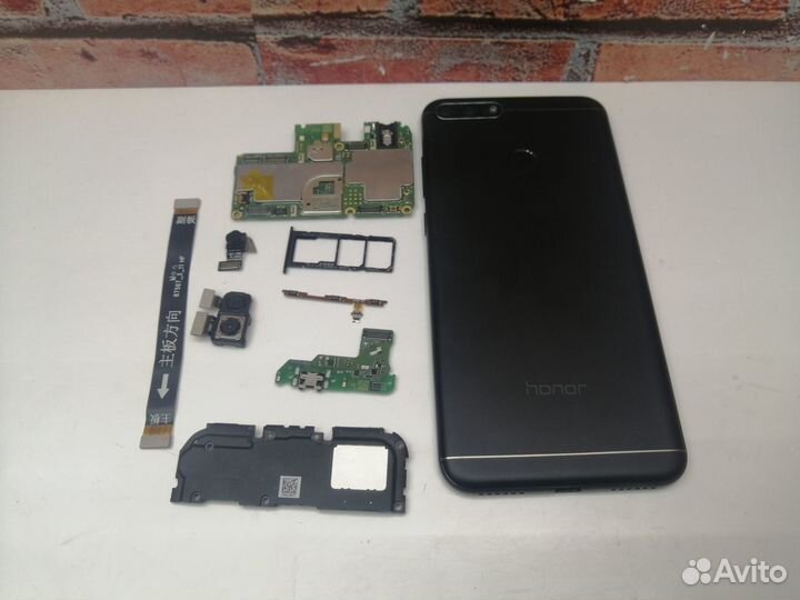 Honor 7C(AUM-L41) на запчасти