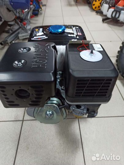 Двигатель бензиновый 13 л.с. электростартер