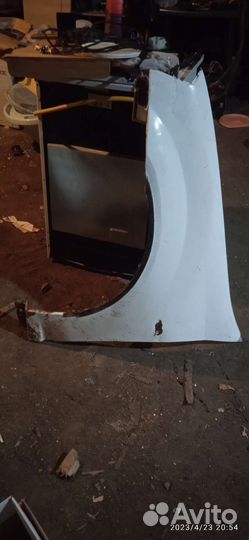 Крыло renault logan 1 рестайлинг перед левый