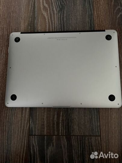 Apple MacBook Air 13 2014, 103 циклов