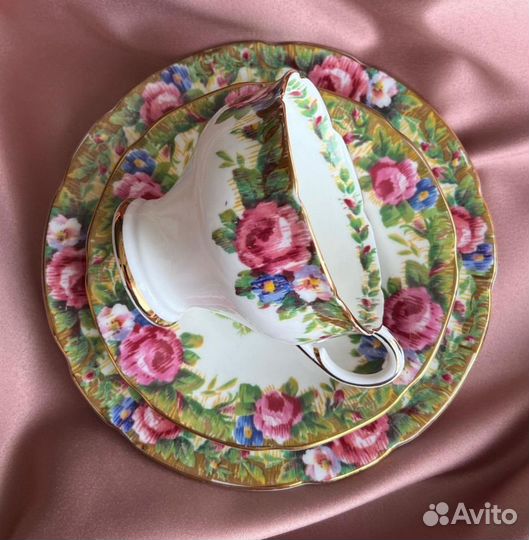 Винтажная чайная тройка