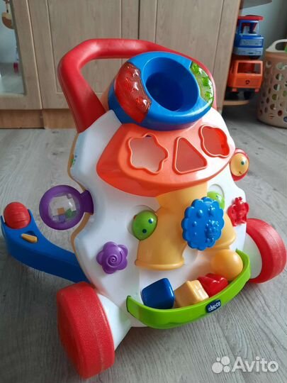 Chicco Ходунки каталка
