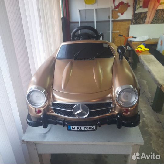 Детский электромобиль