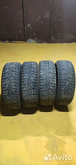 Yokohama Ice Guard IG55 215/55 R17 98T
