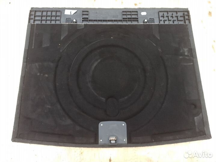 Пол багажника Volkswagen Touareg 7L