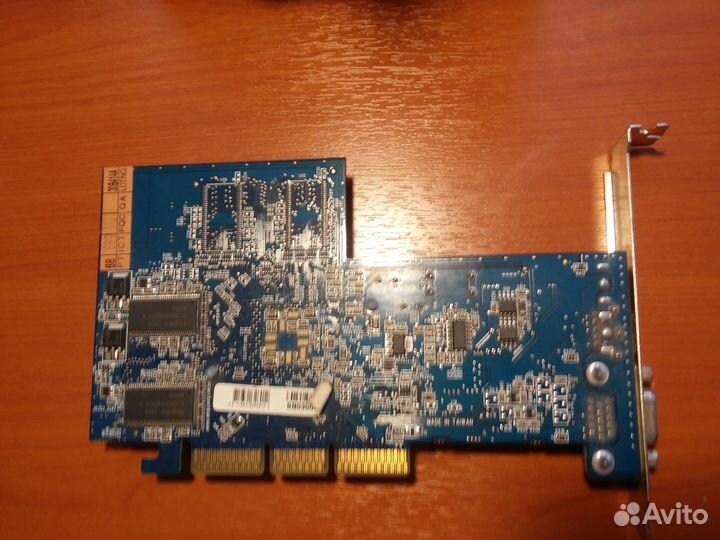 Видеокарта ATI Gigabyte Radeon 9200 AGP