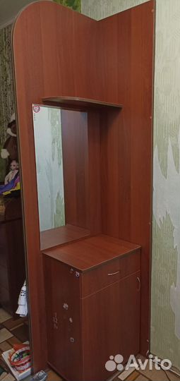 Межкомнатные перегородки с тумбой