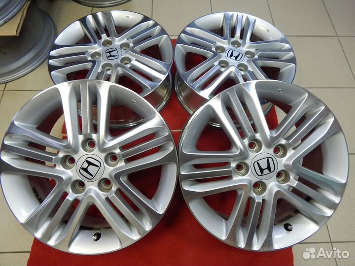 901 Оригинал Honda Stepwgn R16 5*114.3 ET50 J6