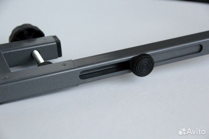 Держатель датчика эхолота