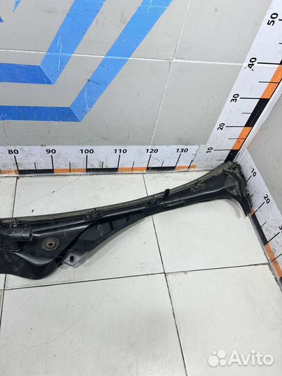 Водосток лобового стекла (жабо) Mercedes W211 E