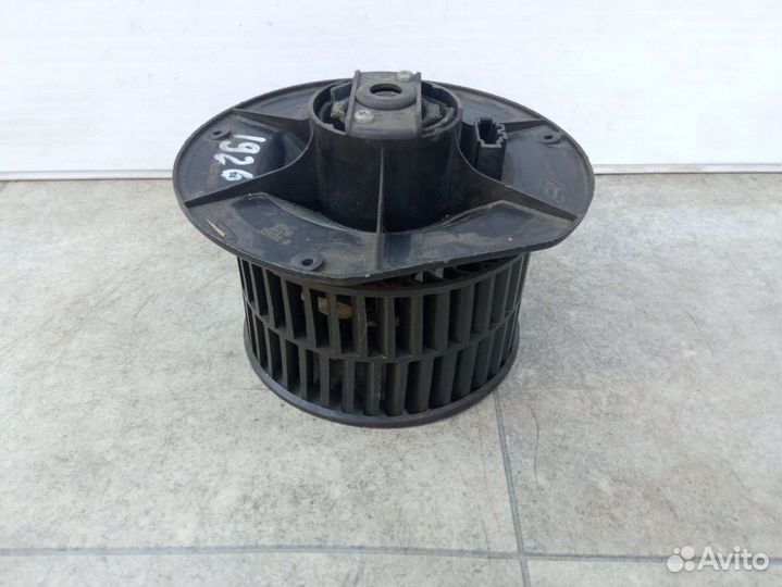 Моторчик печки Ford Galaxy 1 7M0819021