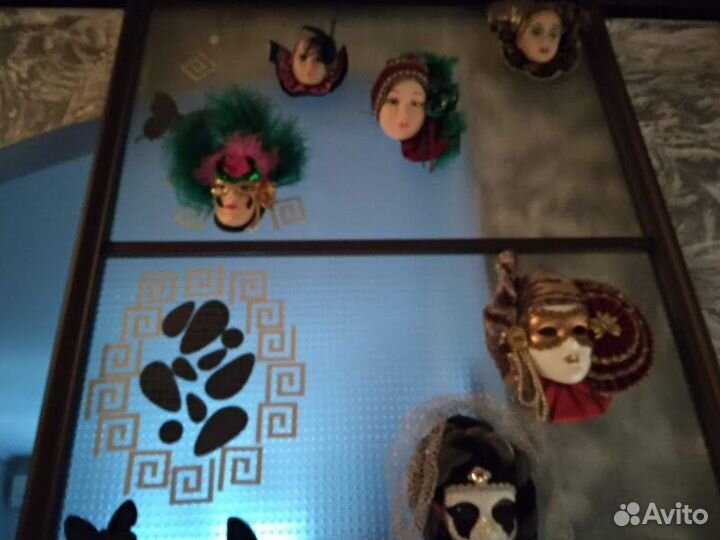 Коллекция фарфоровых масок