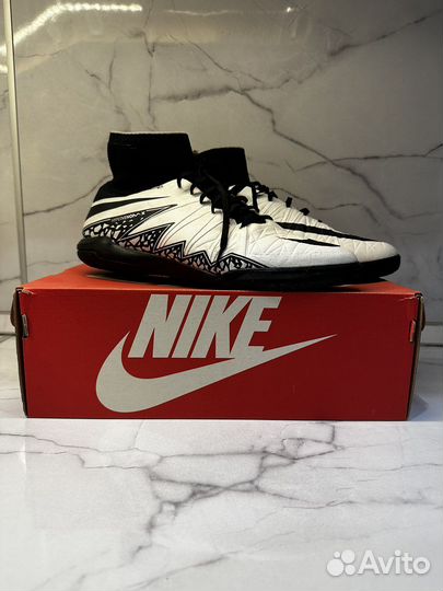 Футзалки nike hypervenom