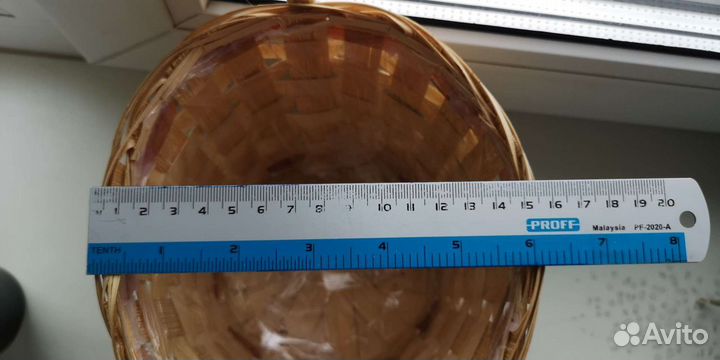 Корзина плетеная