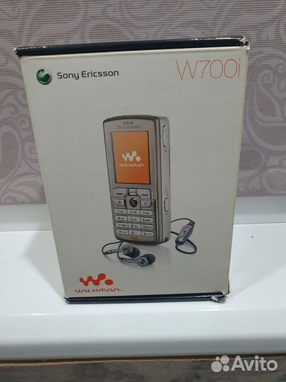 Sony Ericsson W700i