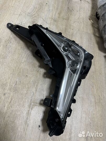 Противотуманки на lexus lx 570