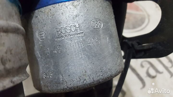 Бензонасос в сборе на Mersedes-Benz W123 2.8