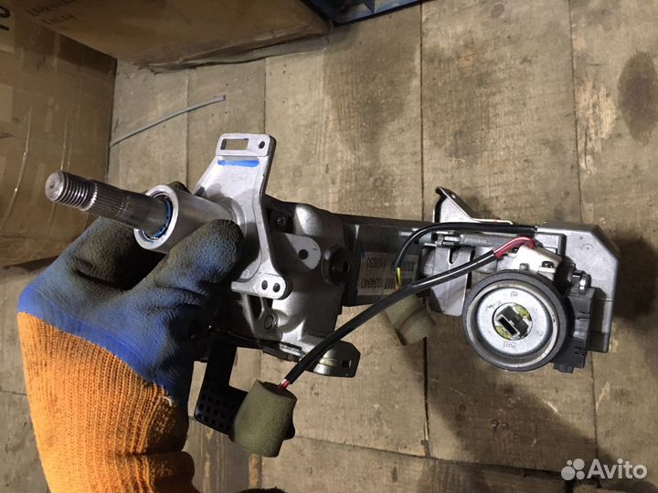 Колонка рулевая Nissan Pathfinder 51