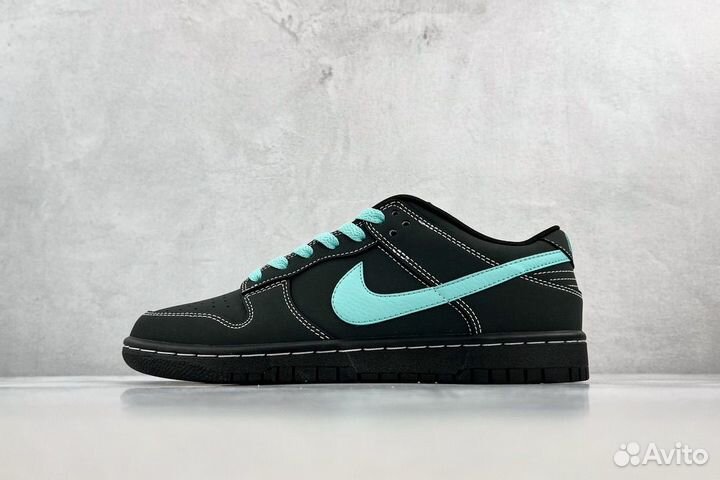 Кроссовки Nike x Tiffany & Co. Dunk Low