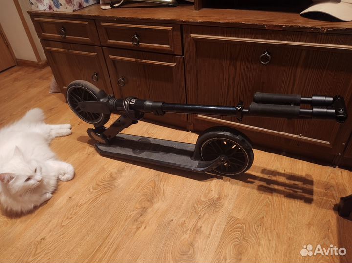 Самокат Shulz 200 PRO