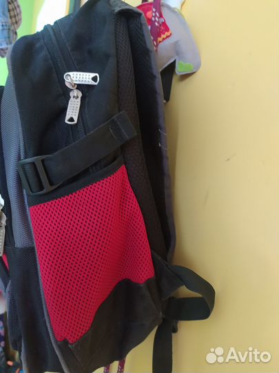Школьный рюкзак