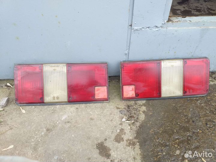 Фонари задние газ 31029