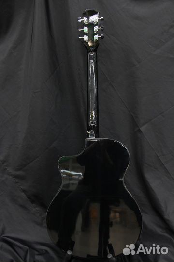 Гитара акустическая