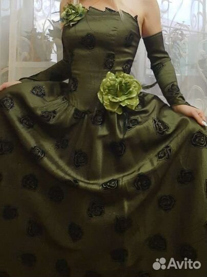 Продам платья