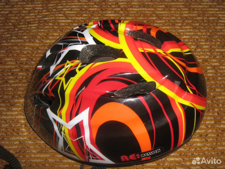 Роликовые коньки