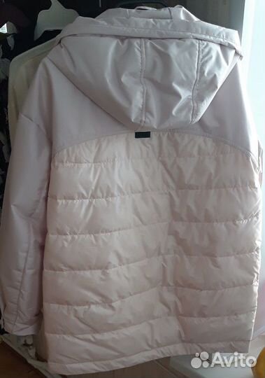 Куртка демисезонная женская 42 размер