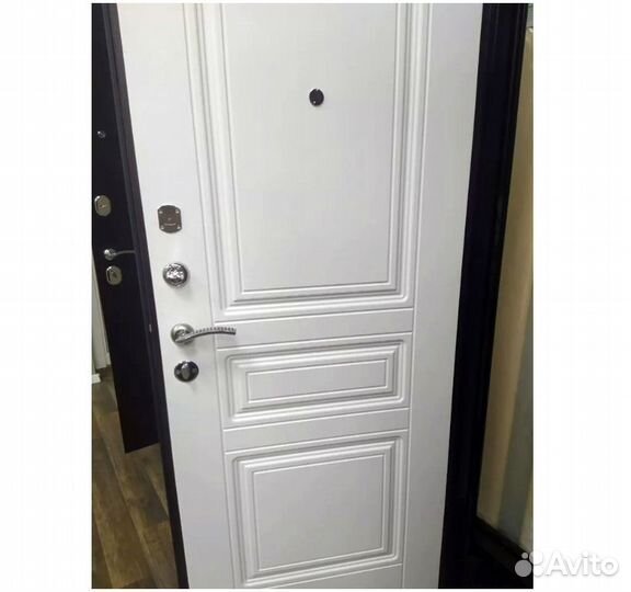 Входная дверь Сотка Премиум