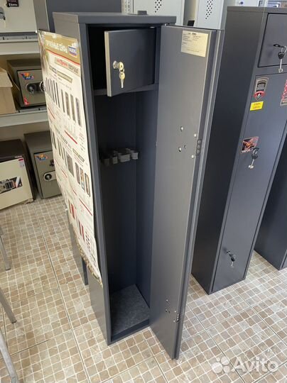 Оружейный сейф чирок 1528