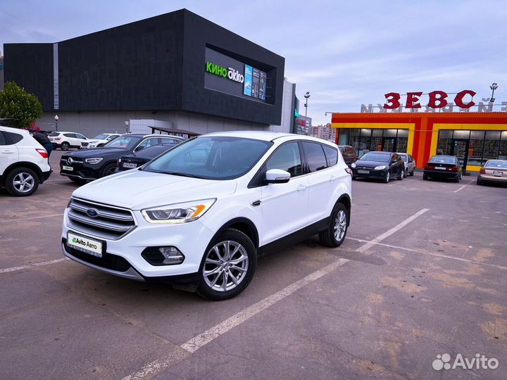 Ford Kuga 2.5 AT, 2017, 90 000 км