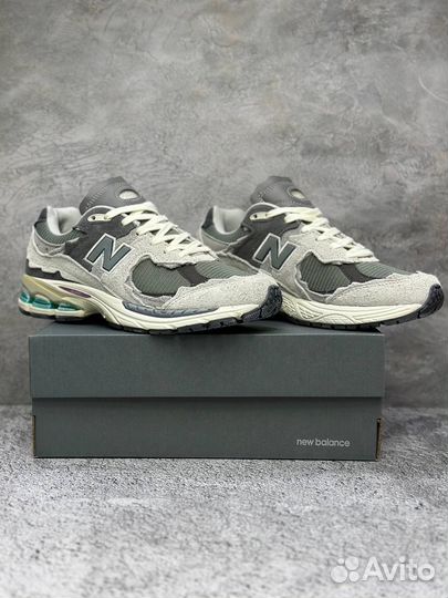 Кроссовки New Balance 2002r grey