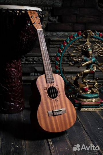 Укулеле тенор Flight NUT 310 + фирменный чехол