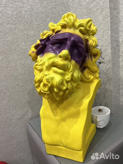 Гипсовая голова