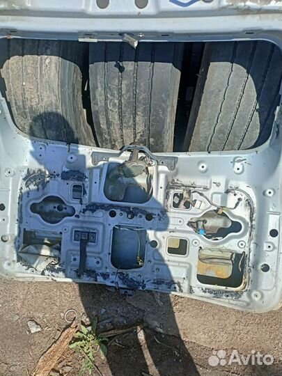 Крышка багажника кайрон