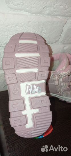 Новые зимние ботинки 25-26 размер