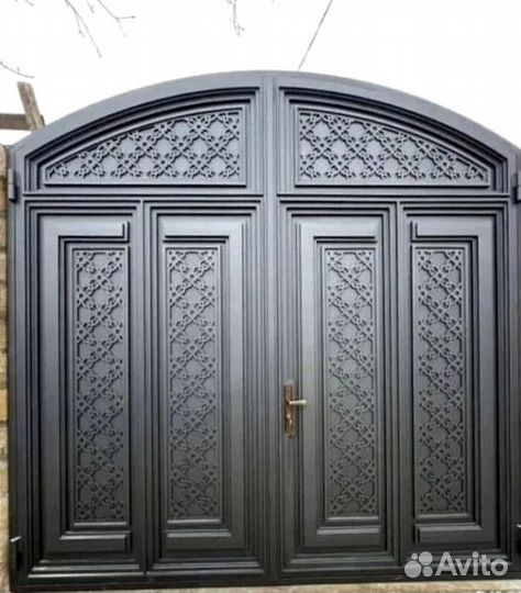 Ворота в Махачкале с доставкой и установкой на заказ