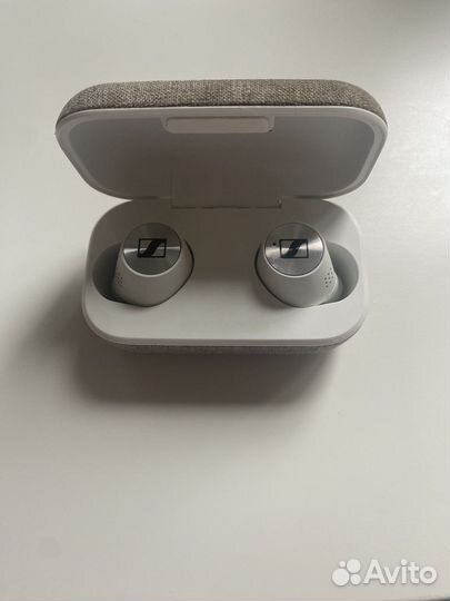 Наушники Sennheiser momentum true wireless 2