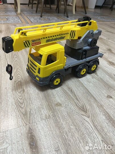 Кран, автокран игрушечный