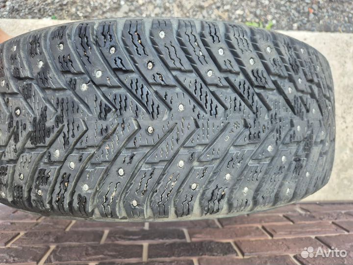 Nokian Tyres Hakkapeliitta 8 205/65 R16