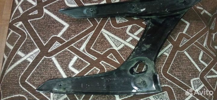 Левый боковой пластик для Yamaha fz6s 04-07