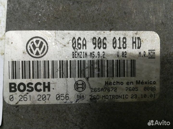 Блок управления двигателем 06A906018HD Volkswagen