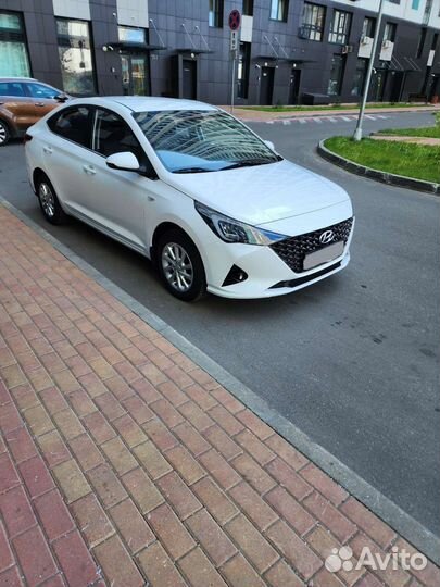 Hyundai Solaris 1.6 AT, 2021, 25 500 км